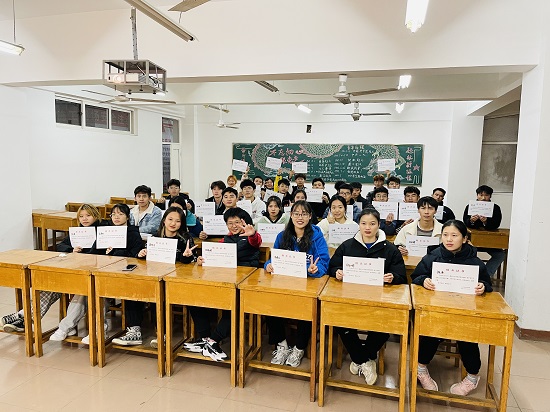 说明: C:\Users\Administrator\Desktop\ac米兰官方网站第一期“青马工程”培训班圆满结束\ac米兰官方网站第一期“青马工程”培训班圆满结束\1637721788.jpg