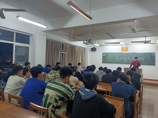 说明: C:\Users\Administrator\Desktop\ac米兰官方网站开展”慎终追远，厚德载物“主题团日活动\ac米兰官方网站开展”慎终追远，厚德载物“主题团日活动\1.jpg