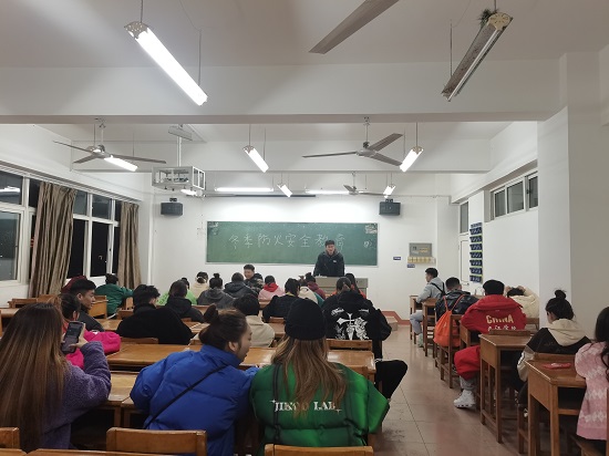 说明: C:\Users\Administrator\Desktop\ac米兰官方网站开展冬季防火安全教育\ac米兰官方网站开展冬季防火安全教育\微信图片_202111291503482.jpg