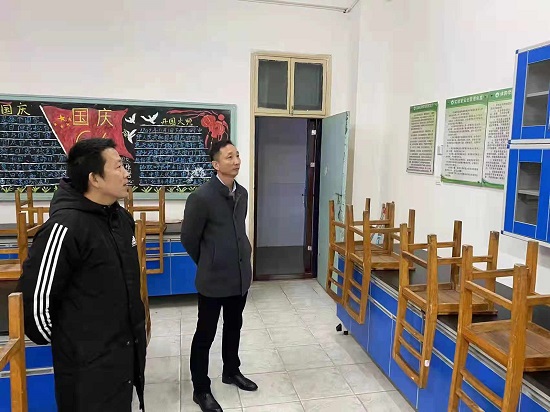 说明: C:\Users\Administrator\Desktop\ac米兰官方网站开展冬季消防安全检查活动2021.12.17\ac米兰官方网站开展冬季消防安全检查活动2021.12.17\3.jpg