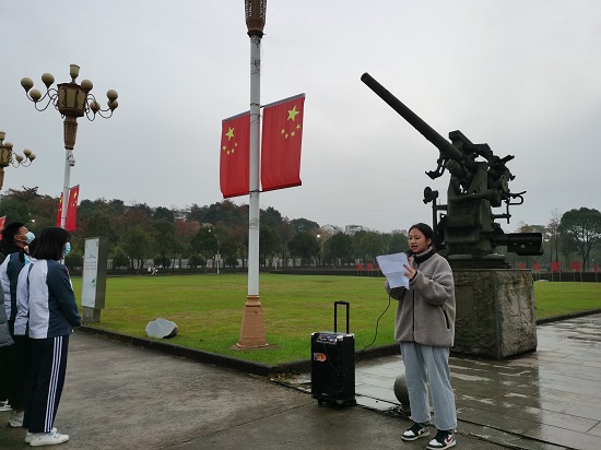 说明: C:\Users\Administrator\Desktop\ac米兰官方网站举行升国旗仪式\ac米兰官方网站举行升国旗仪式\88967b43793bb17e5502c63e7068589.jpg